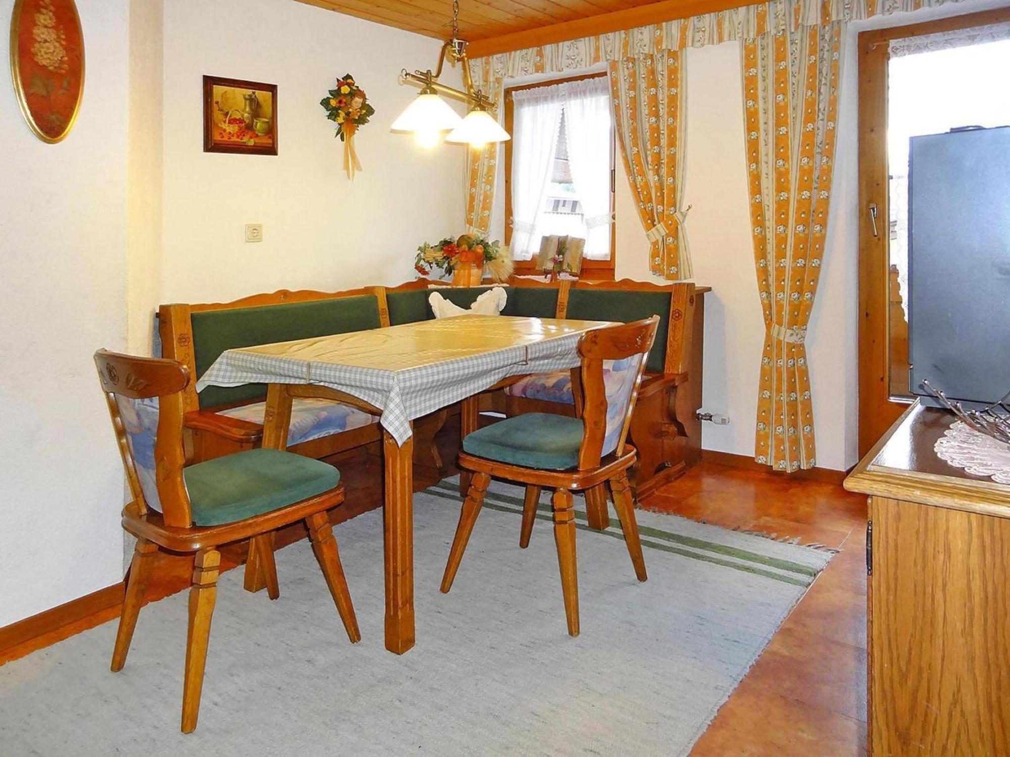 Apartment In F Gen With Parking Space Fugen Bagian luar foto